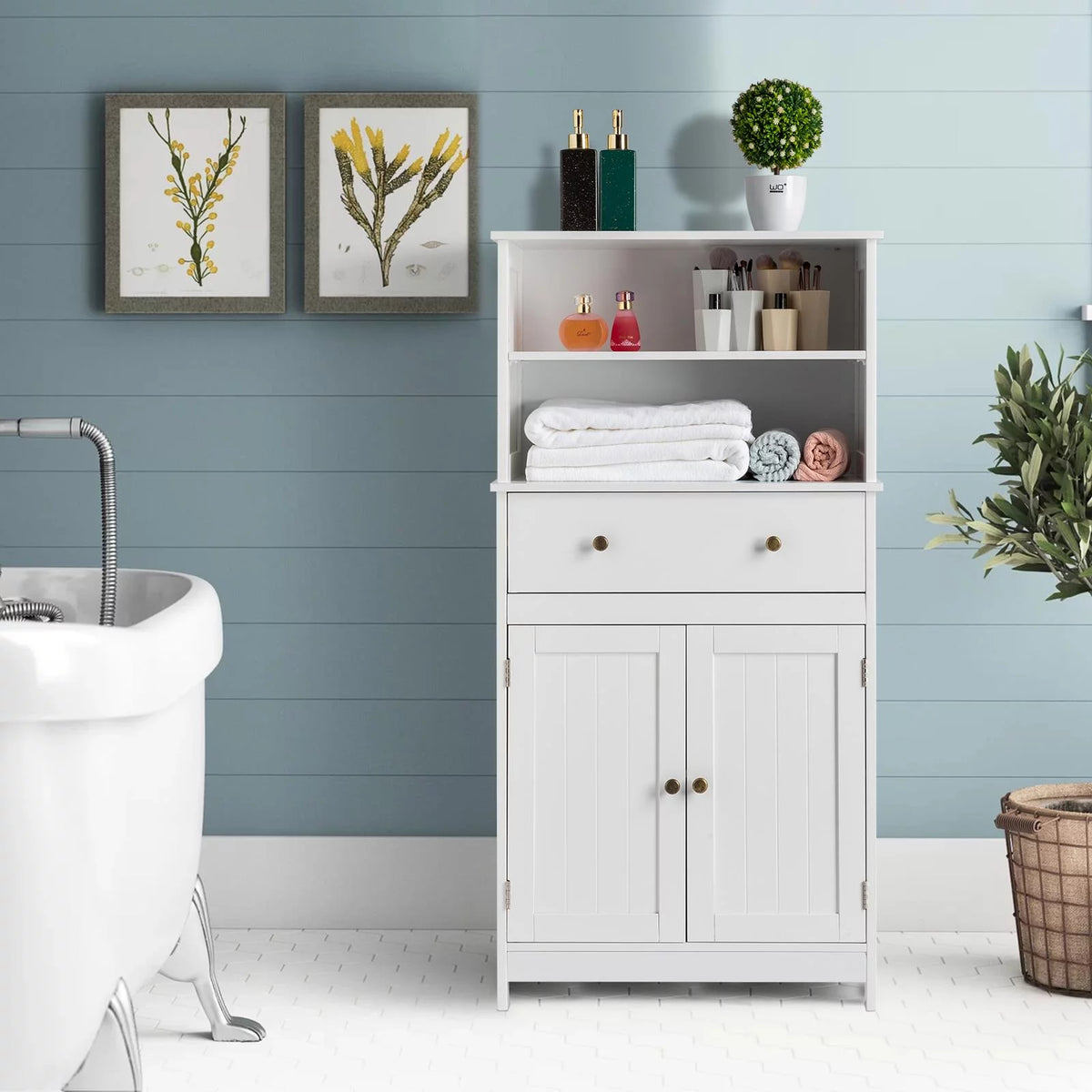 White Freestanding Bathroom Floor Cabinet with Drawer and 2 Doors O767897